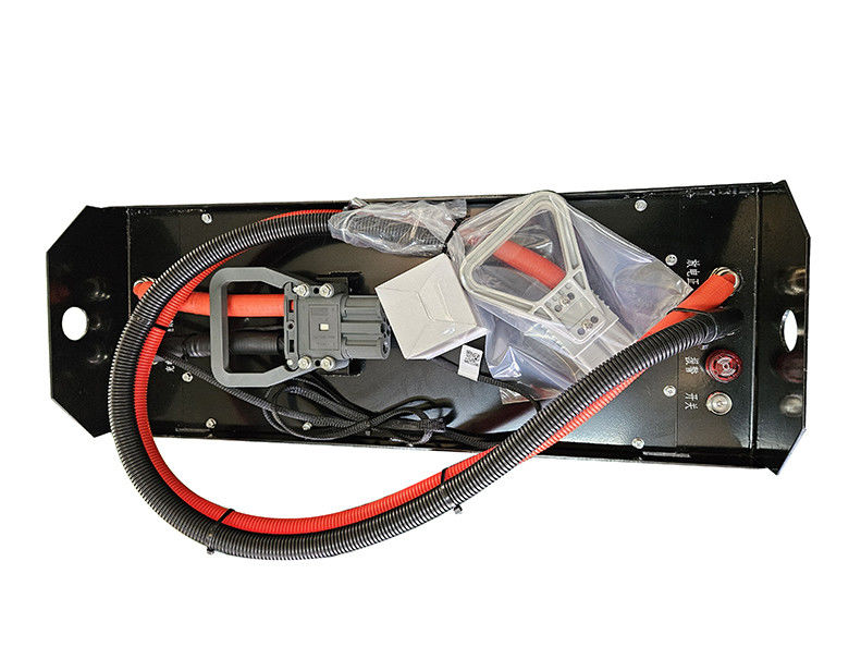 Batteria al litio per carrelli elevatori di 230Ah con tensione di 25,6 V per la movimentazione dei materiali