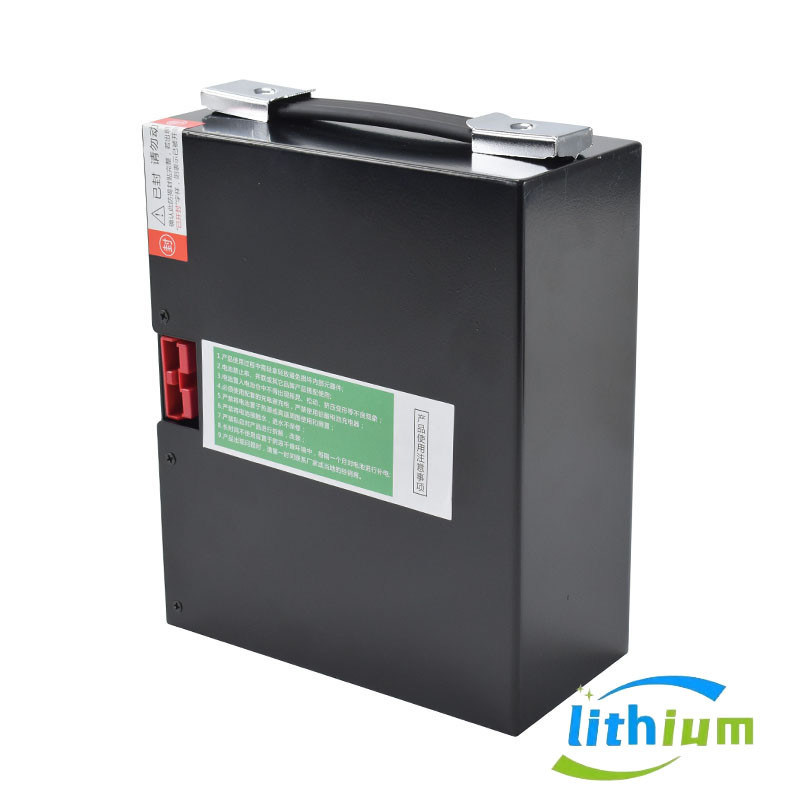 Batteria al litio per carrello elevatore elettrico nero 48V 17585, batteria ad alta capacità da 210 mm, lunga durata per la movimentazione dei materiali
